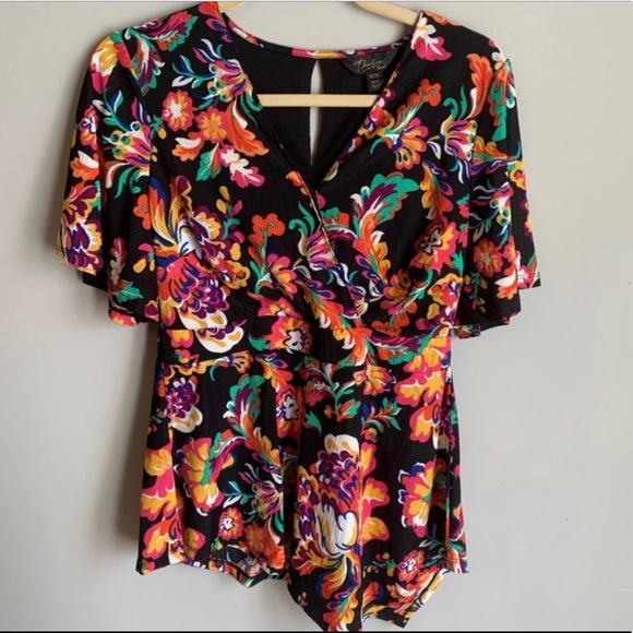 NWT Thalia Sodi Floral Print Top Size Small - Picture 4 of 8